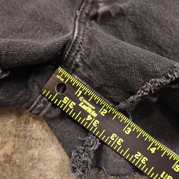 Levi’s 501 Cutoff Denim Shorts Women’s W32 Black Vintage Raw Hem - Picture 4 of 11